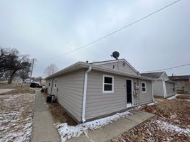 featured image of 216 W Home St