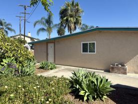 693 Hillside Ter - Photo 1 of 1