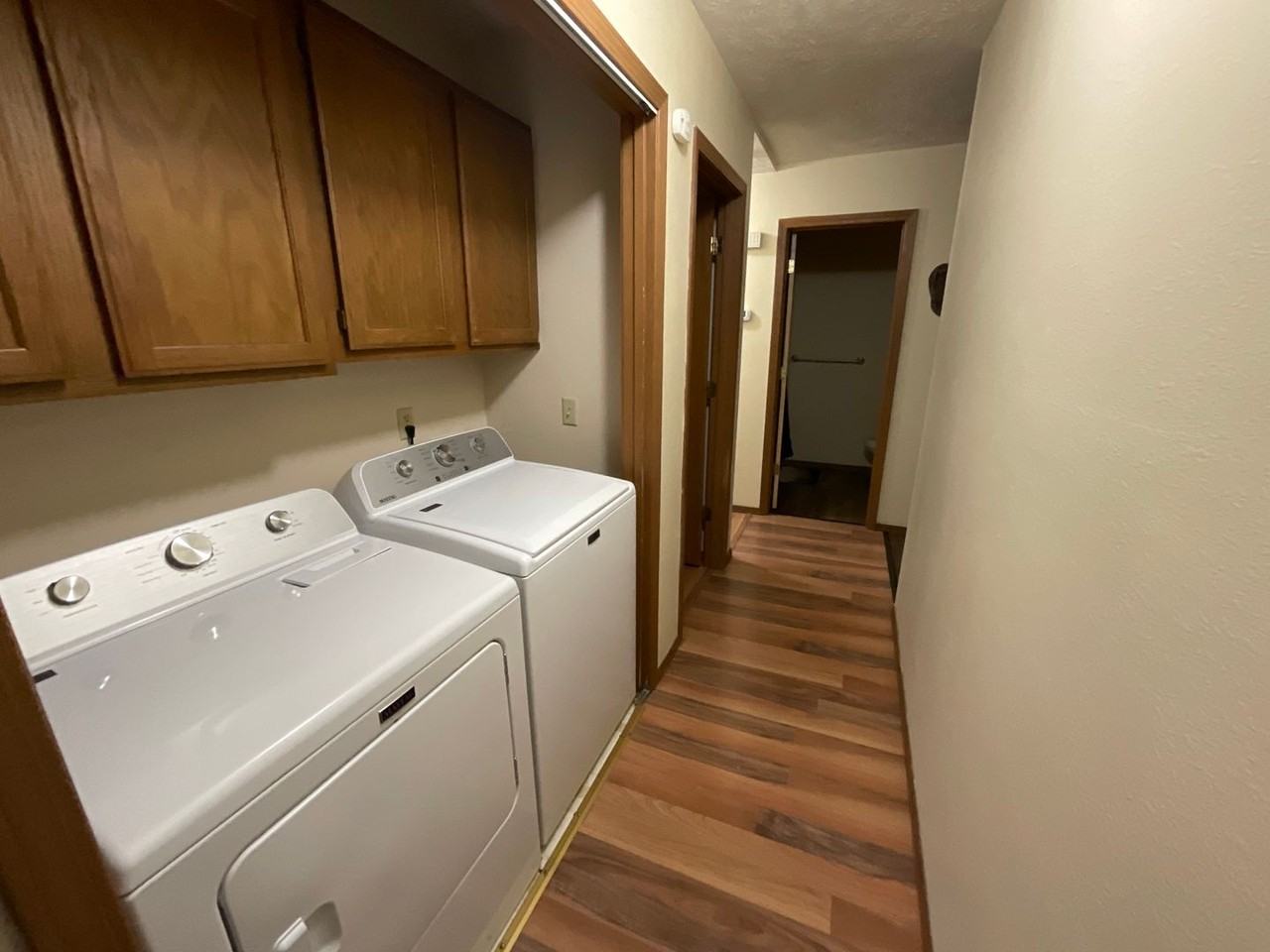 1005 W Edgewood St - Photo 5 of 16