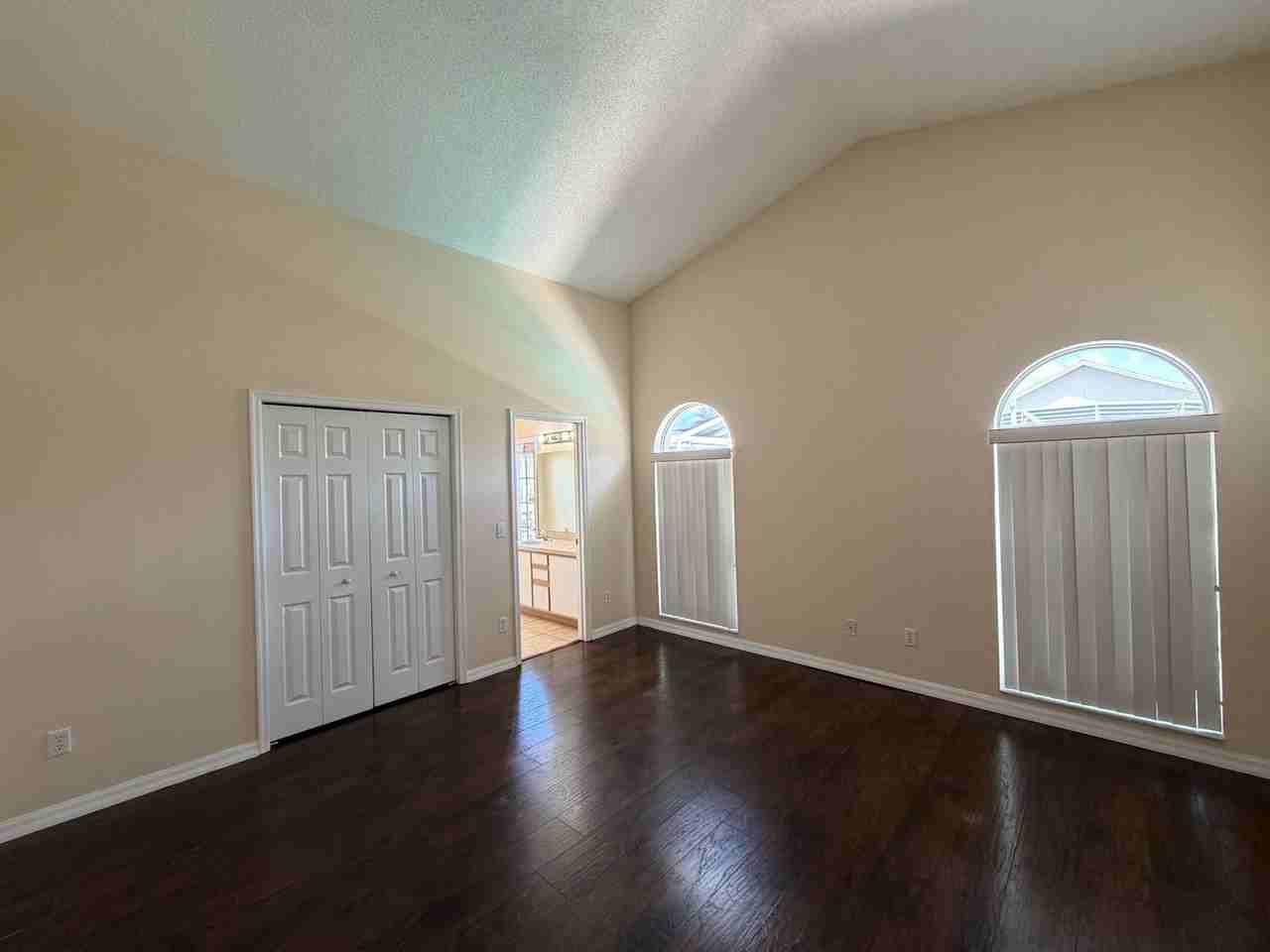 182 Kellygreen Ave - Photo 7 of 28