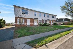 featured image of 920 Parkcrest Dr