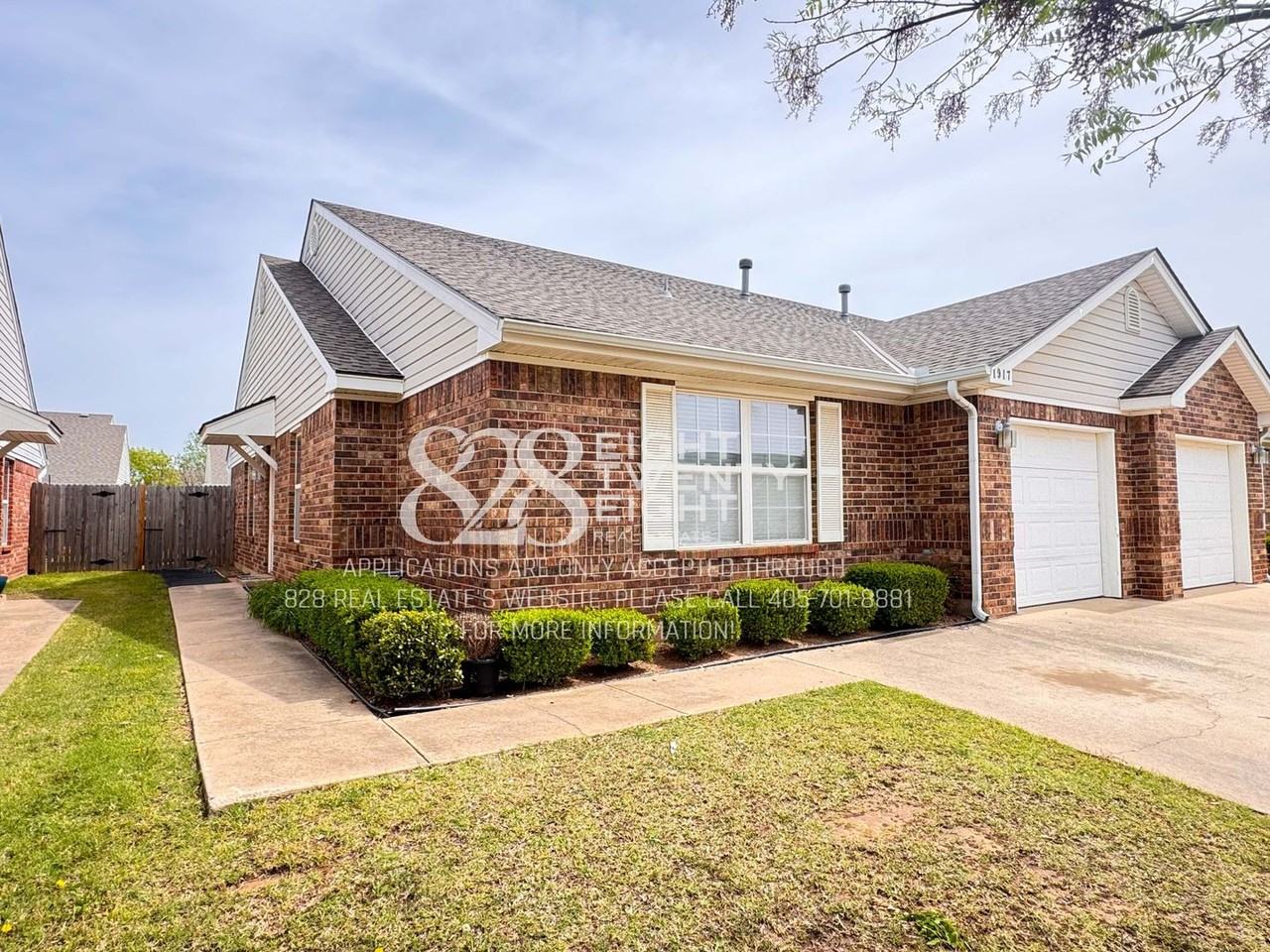 1919 Leeds Duplex - Photo 5 of 17