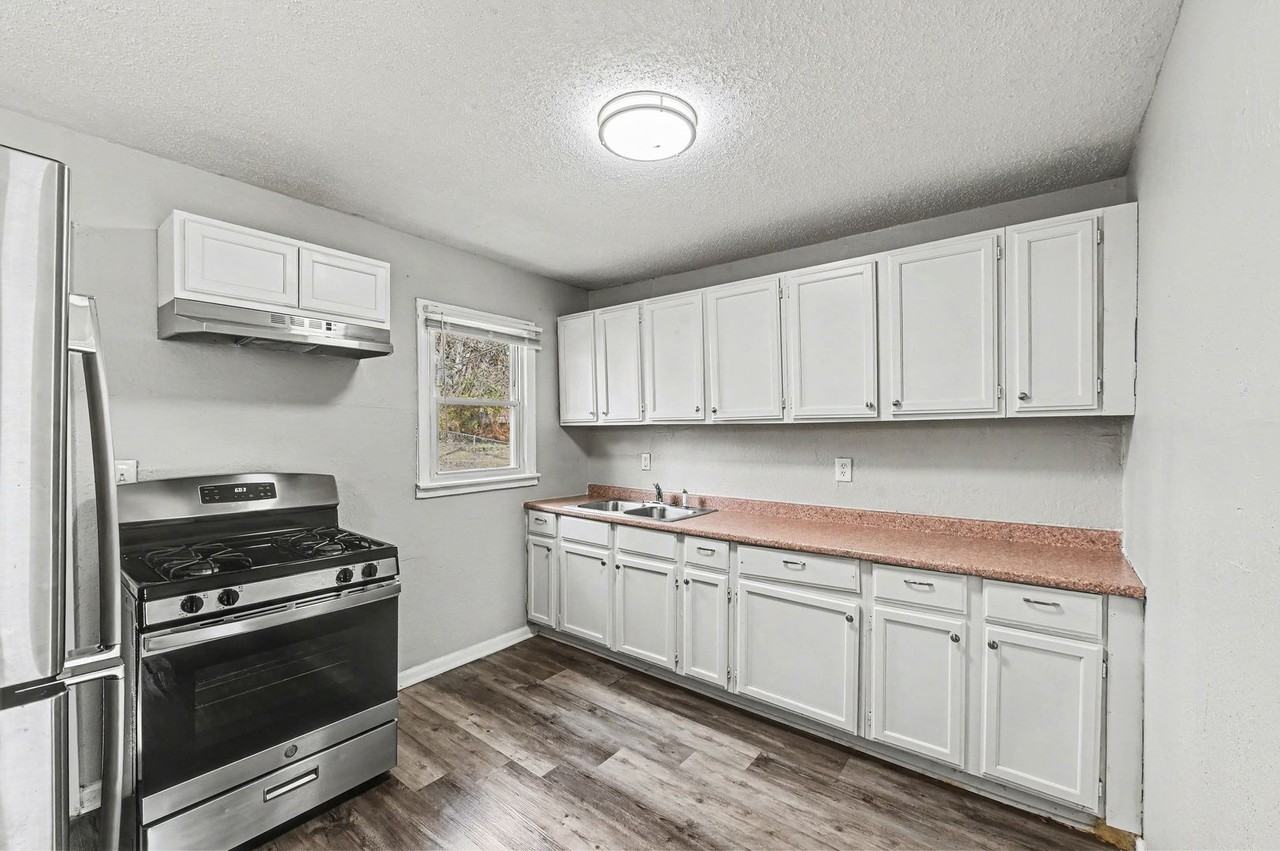 7036 Bellefontaine Ave - Photo 4 of 16