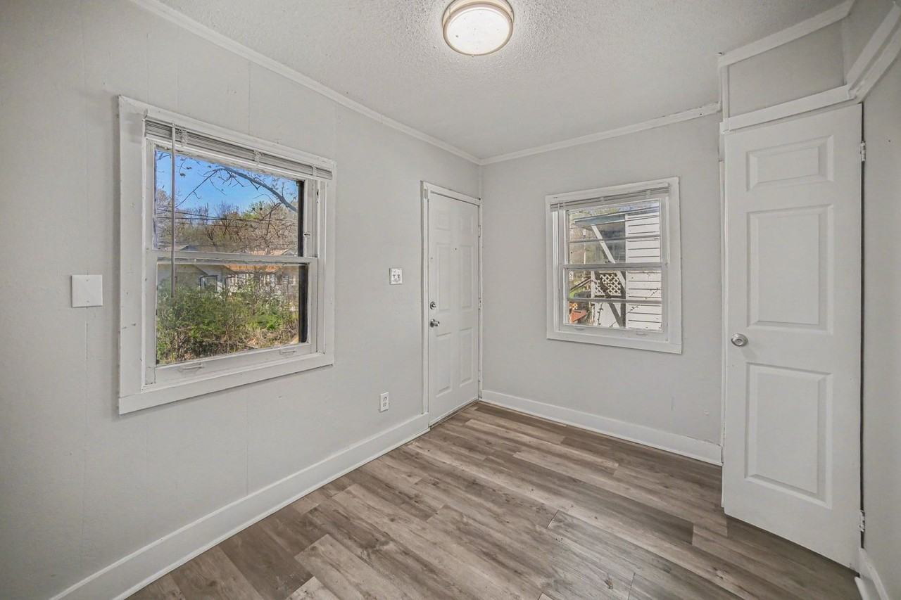 5626 Park Ave - Photo 5 of 14