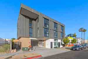 featured image of 129 National City Blvd