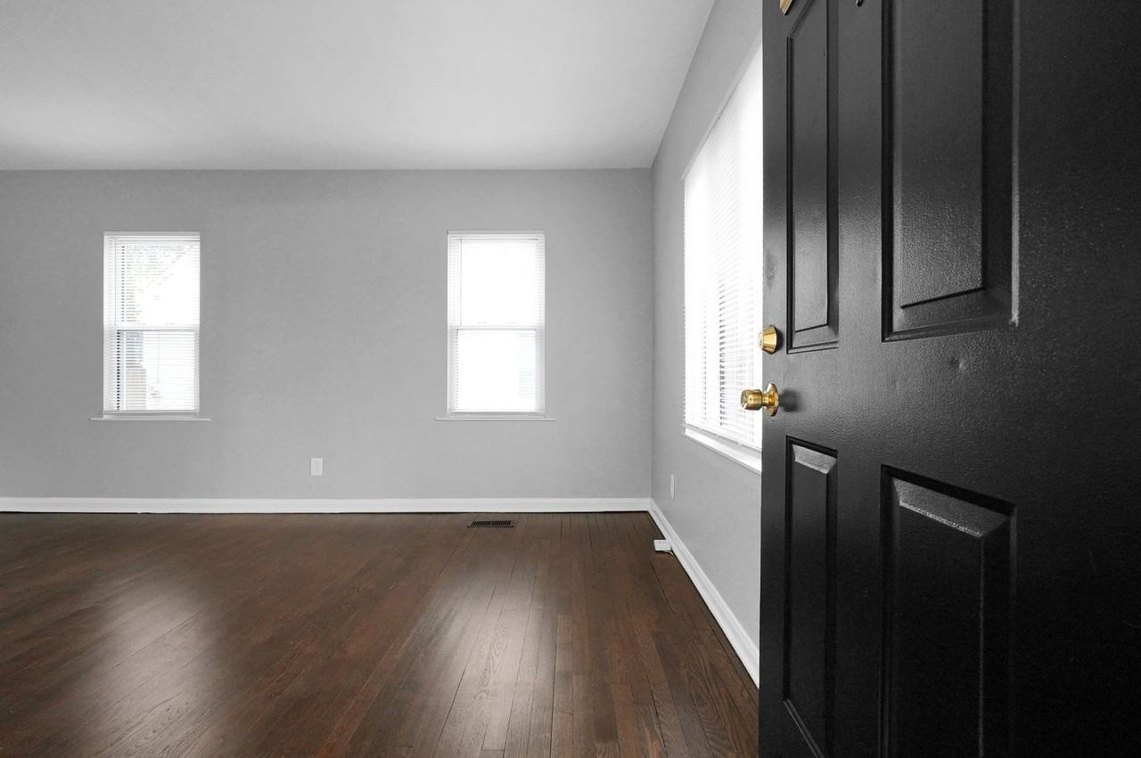 2229 Middlehurst Dr - Photo 7 of 24