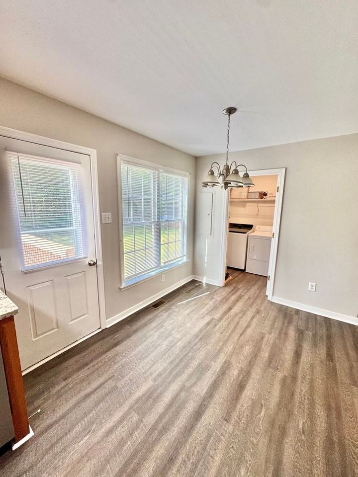 3701 Friar Ridge Dr - Photo 6 of 42