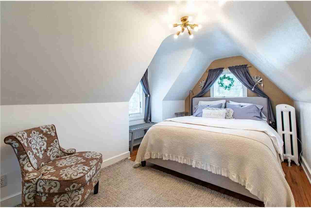 538 4th Ave Nw - Photo 4 of 12