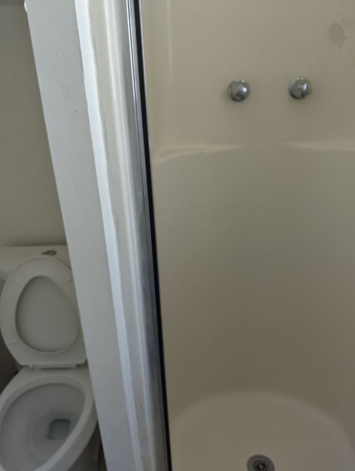 1340 W Hatcher Rd - Photo 5 of 6