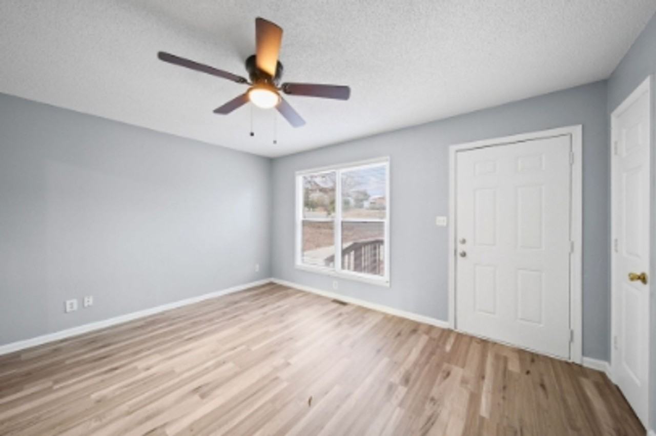 1846 Gathings Rd - Photo 3 of 21