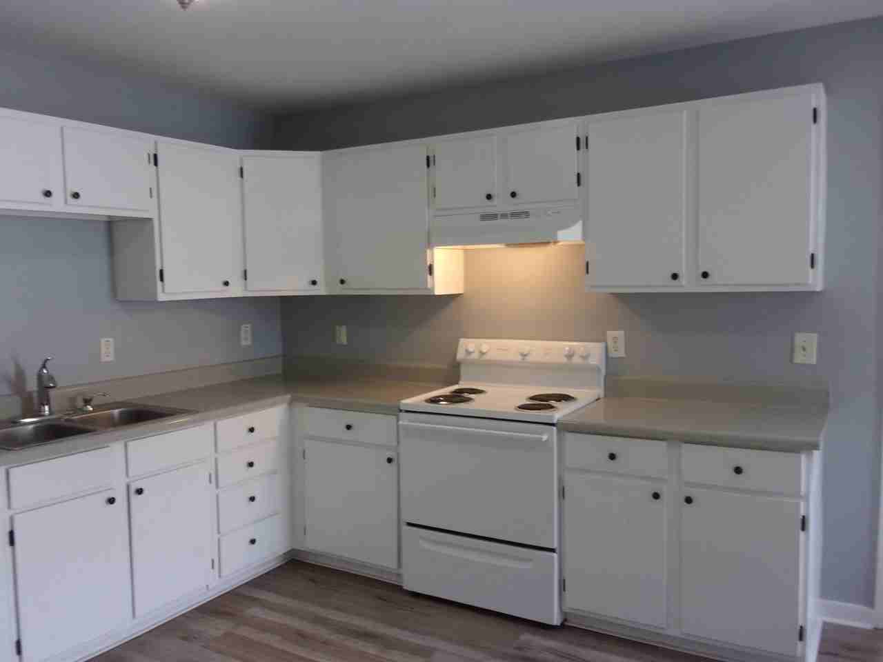 1846 Gathings Rd - Photo 7 of 21