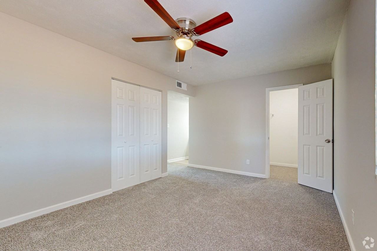 Governors Parc Apartments - Photo 6 of 38