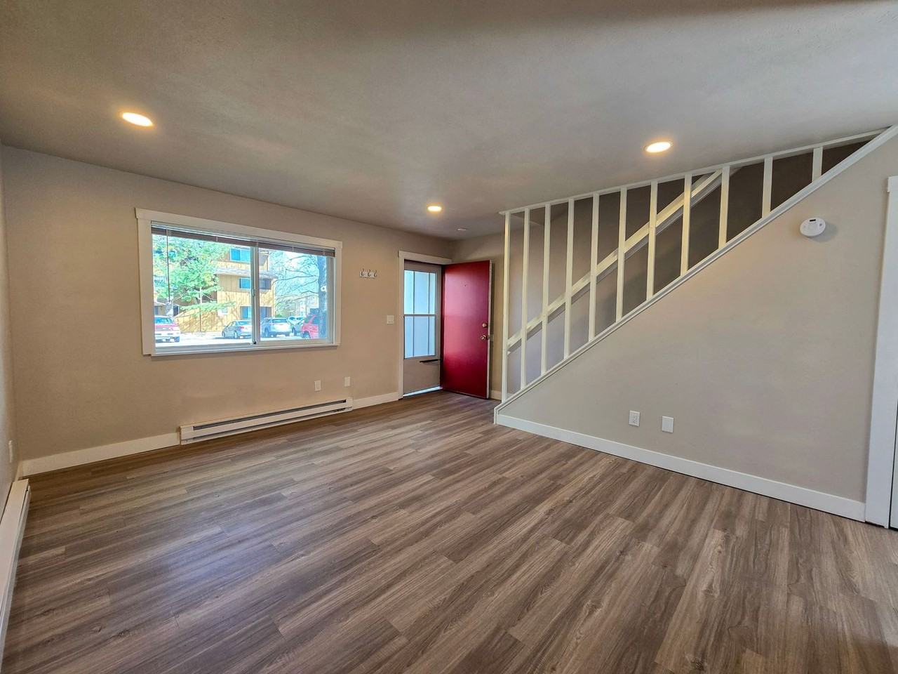 3515 Hayden Pl - Photo 3 of 19