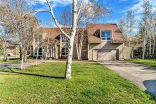 2035 Lucky John Dr - Photo 1 of 1