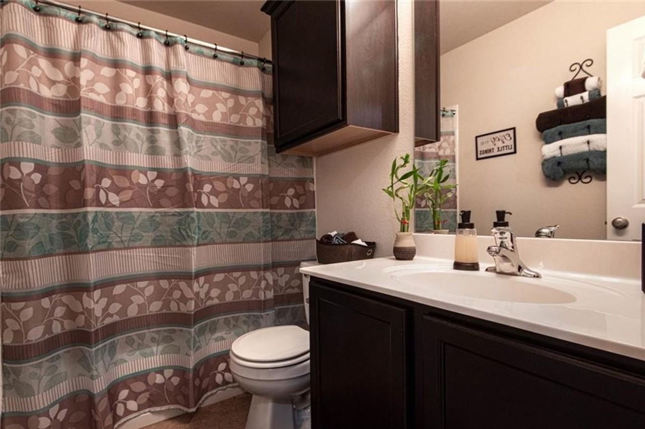 9608 Shimla Dr - Photo 6 of 8