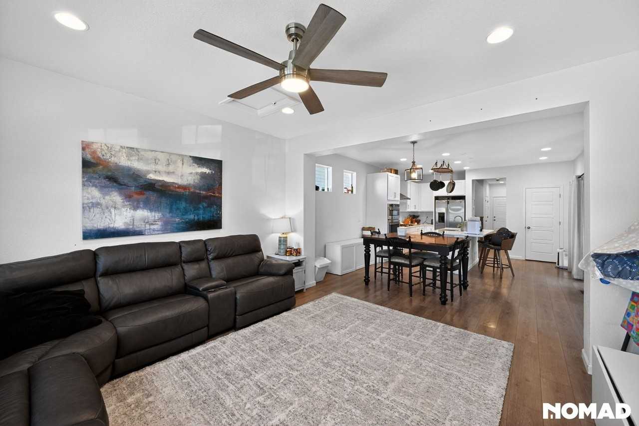 8195 Monte Vista Cir - Photo 3 of 22