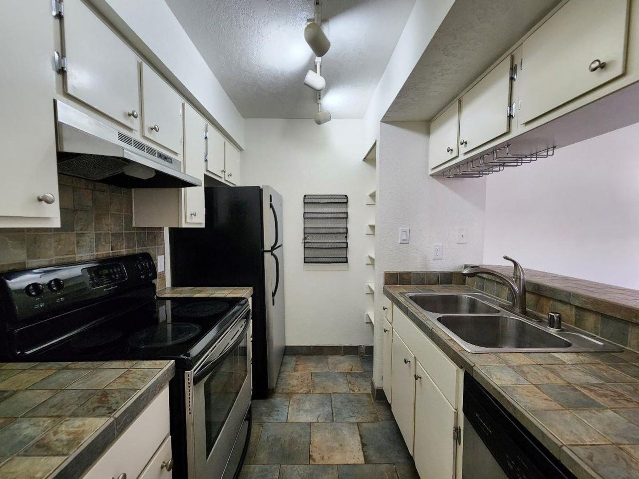 941 Calle Mejia #105 - Photo 3 of 16