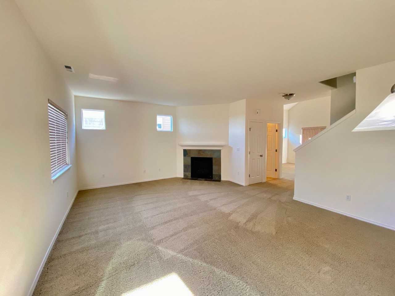 8100 88th St Ne - Photo 6 of 10