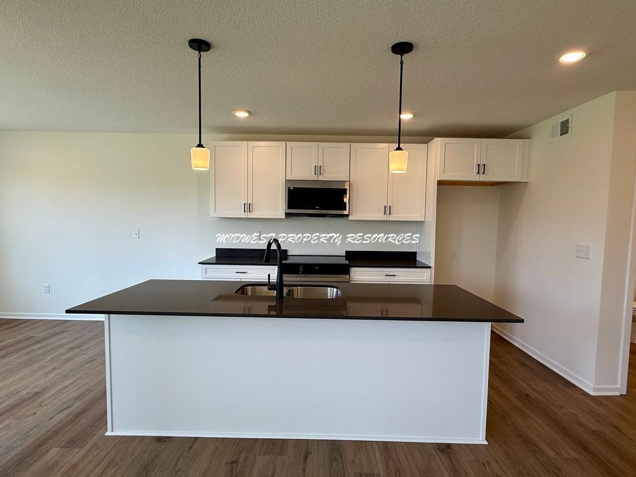 8801 Sw 10th St - Photo 2 of 27