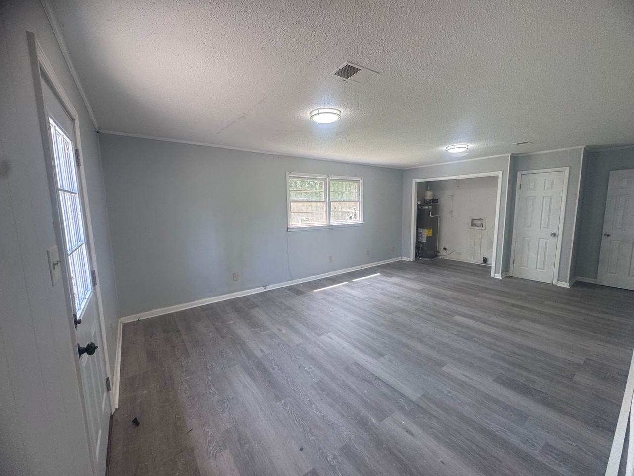 5154 Greensboro Dr - Photo 7 of 12