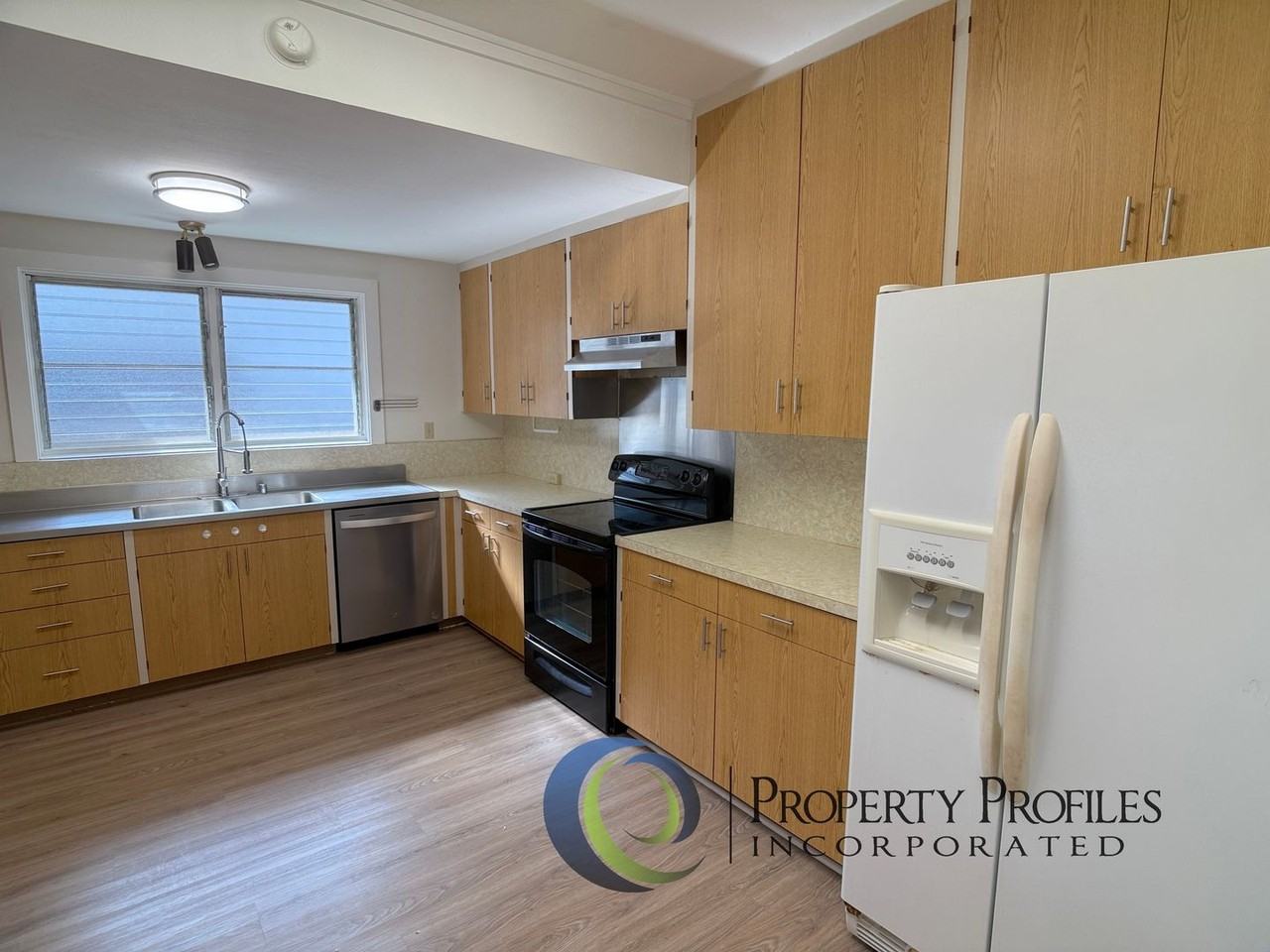 1124B 16th Ave - Photo 4 of 15