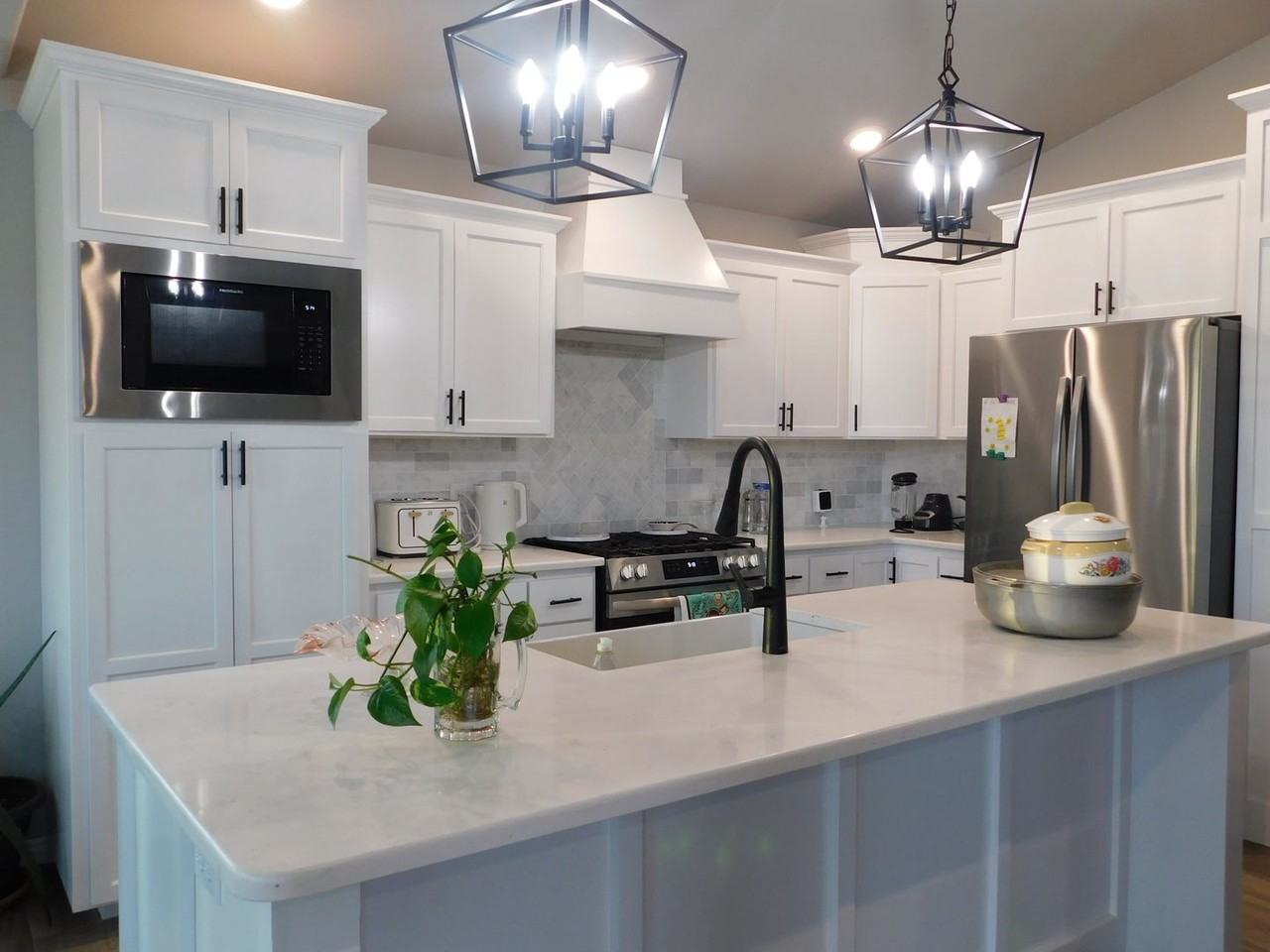 1038 Mourning Dove Way - Photo 2 of 11