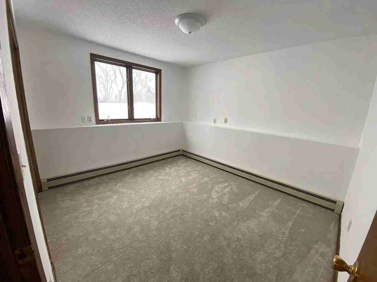 9830 Upper 161st St W - Photo 7 of 11