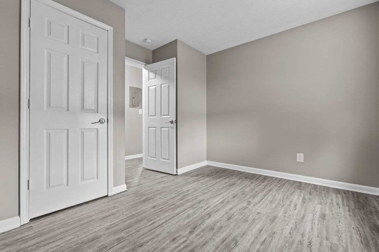 345 Bypass Plaza Dr - Photo 7 of 13