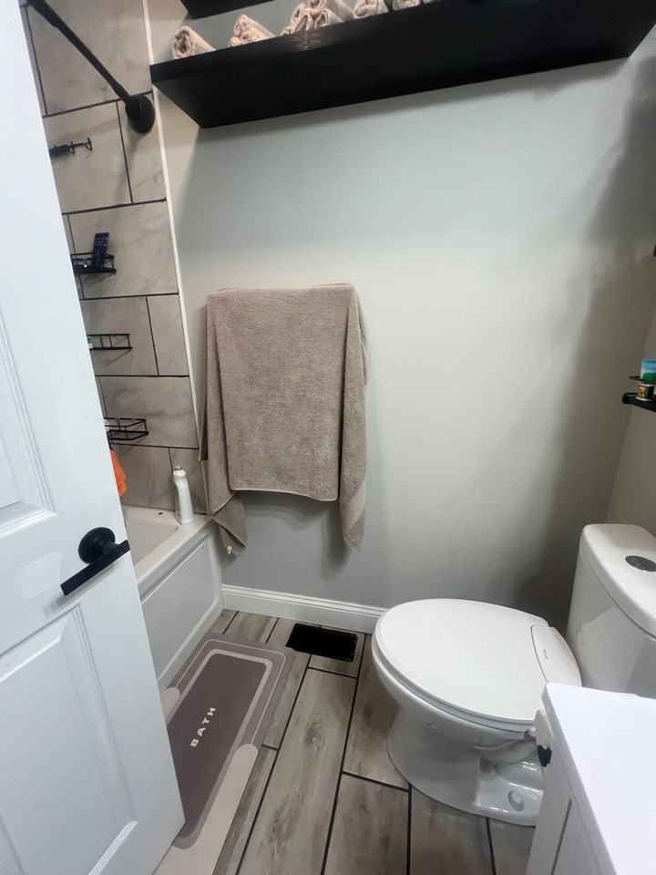 1329 Holmes Ave - Photo 6 of 13