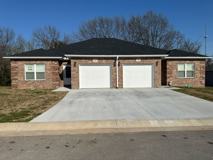 557 Pineview Ln - Photo 1 of 1