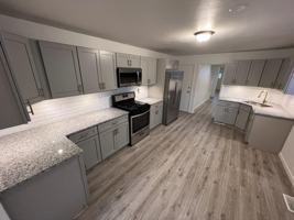 featured image of 9 W 2nd Ave