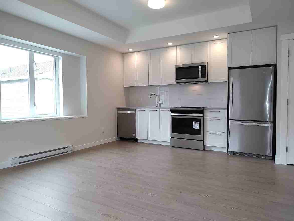 4738 Hazelnut Way #B - Photo 4 of 11