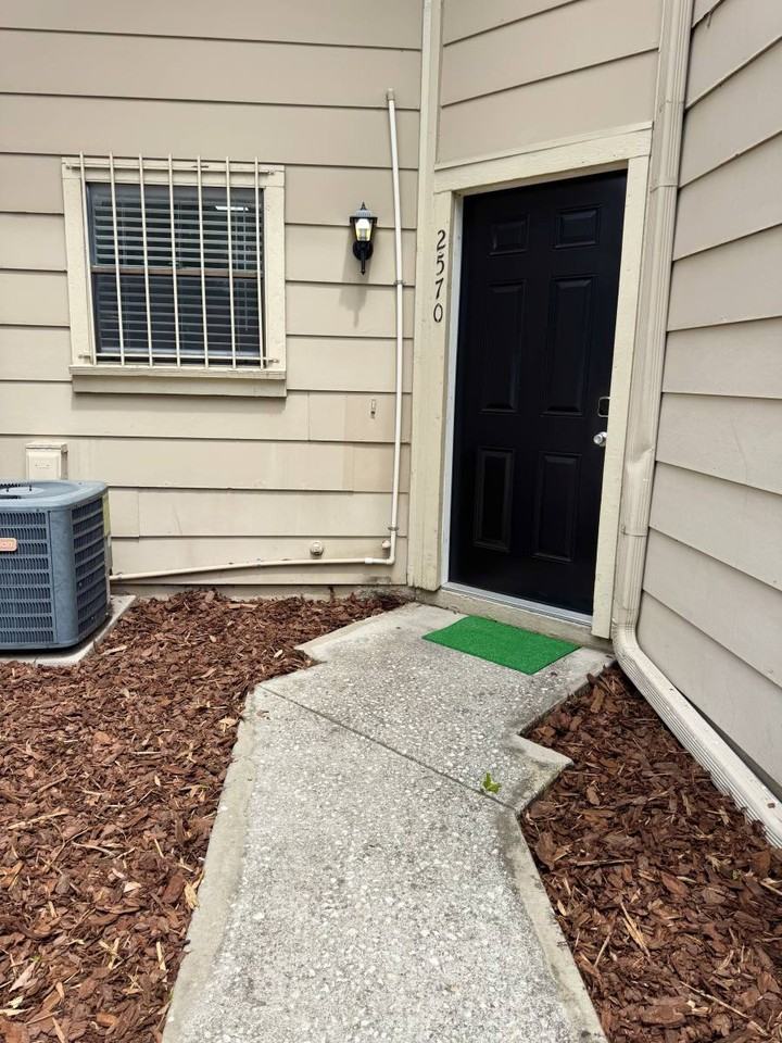 2570 W Bird St - Photo 5 of 20