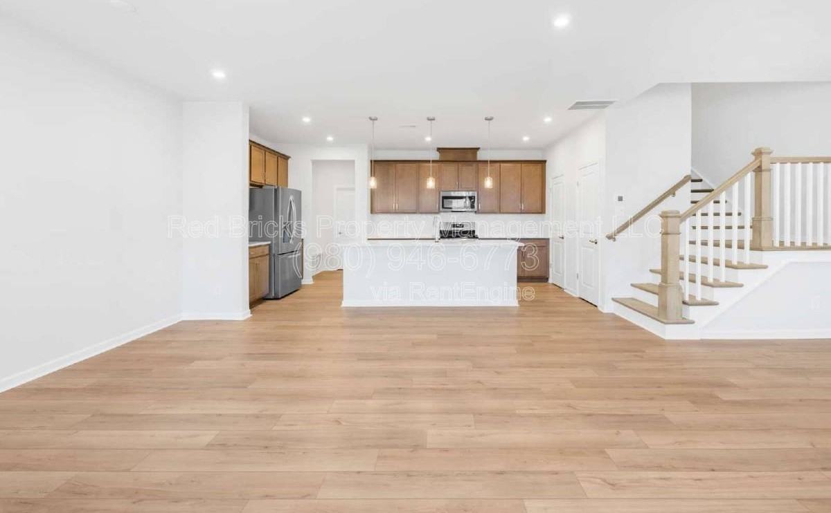 8924 Connover Hall Ave - Photo 3 of 10