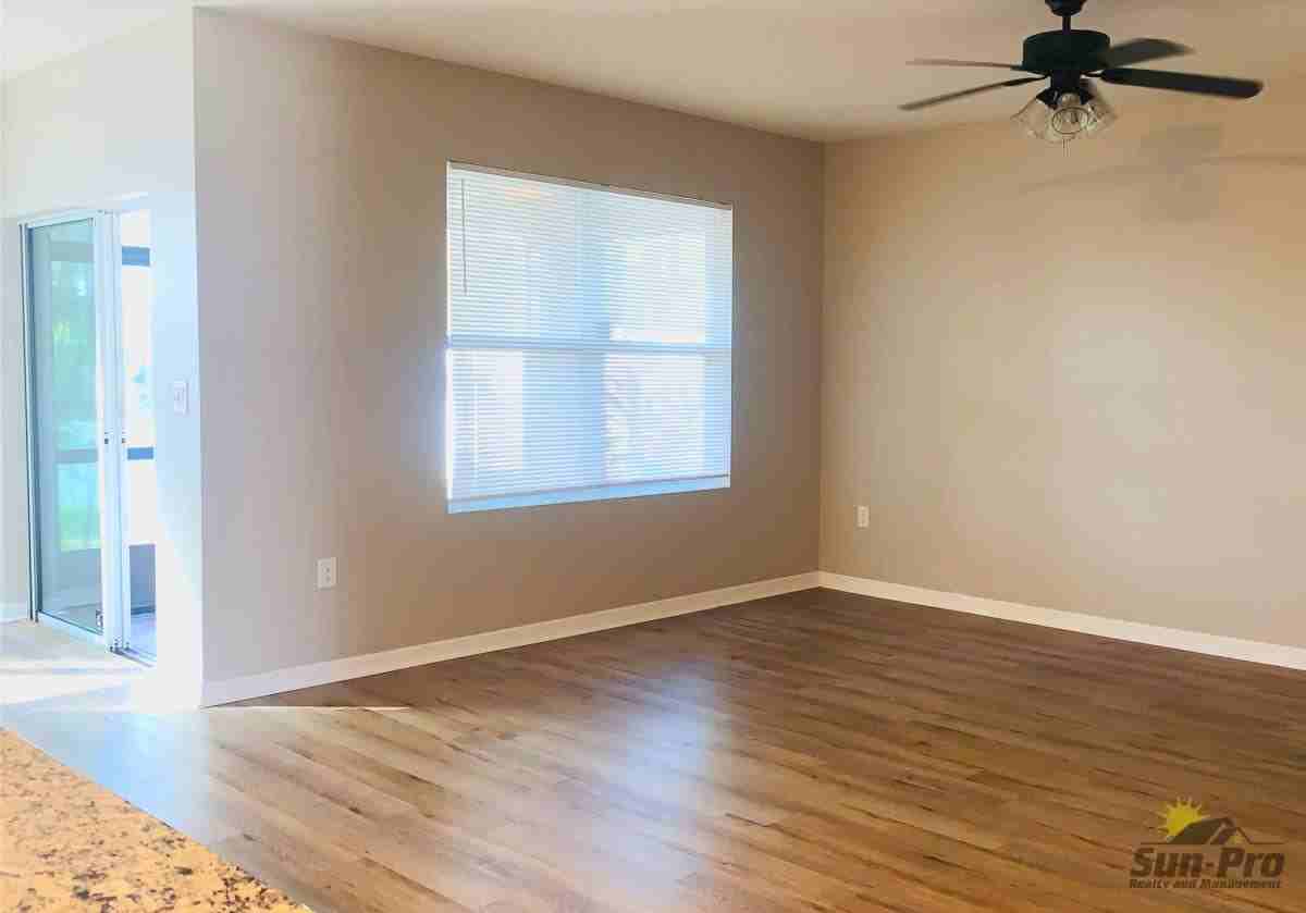 2704 Star Coral Ln - Photo 2 of 10