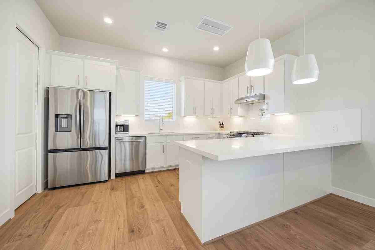 6302 Chelsea Falls Ln - Photo 5 of 27