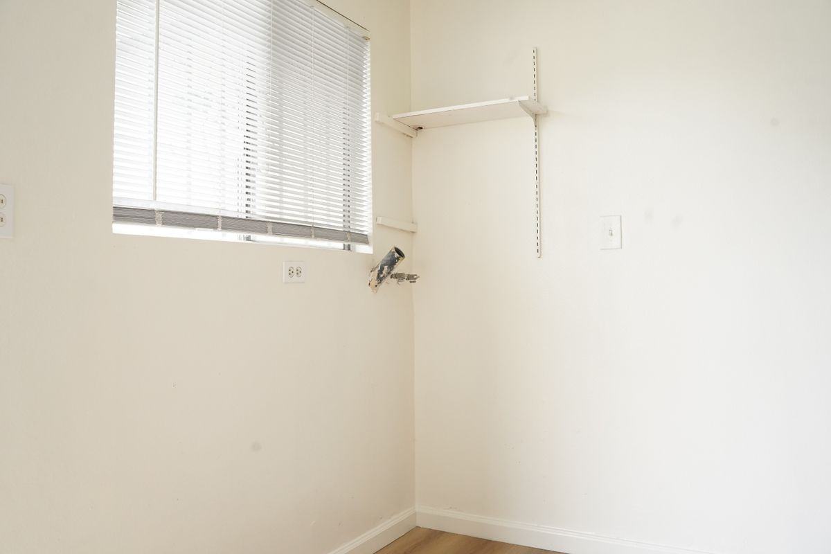 12149 Alondra Blvd - Photo 6 of 24