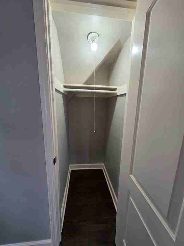 10826 Ayers St - Photo 4 of 29