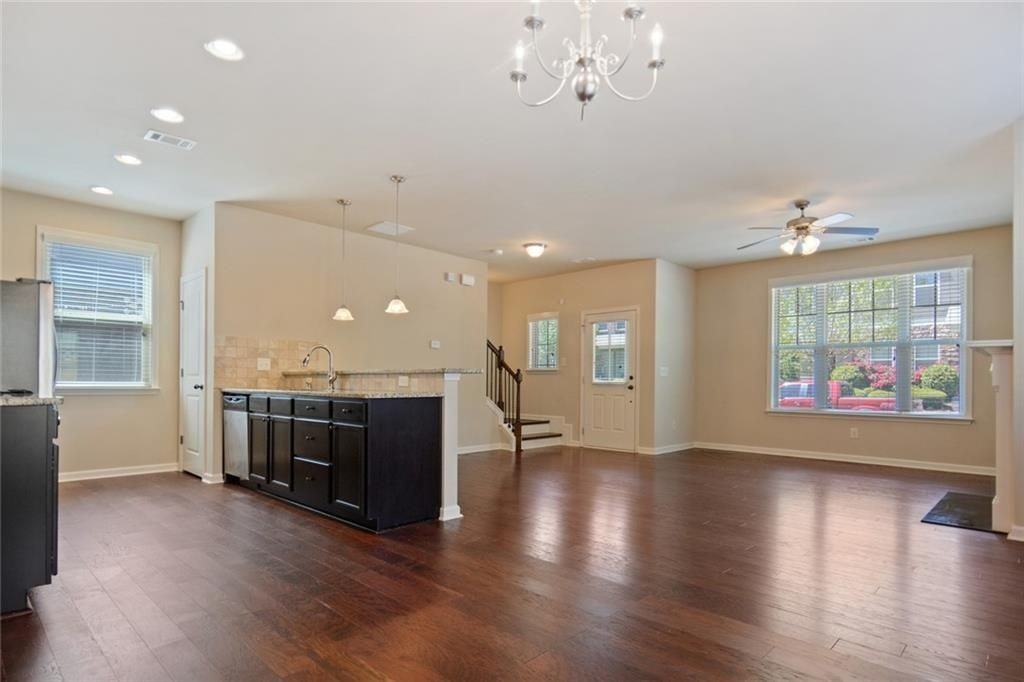 740 Village Field Ct - Photo 5 of 25