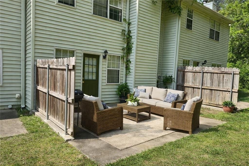 6450 River Park Dr - Photo 2 of 6