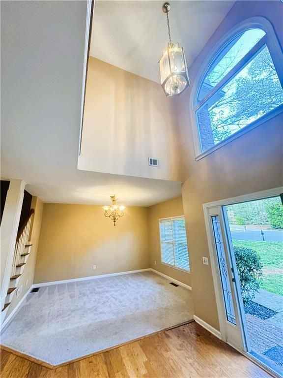 2550 Wellsley Ln - Photo 3 of 19