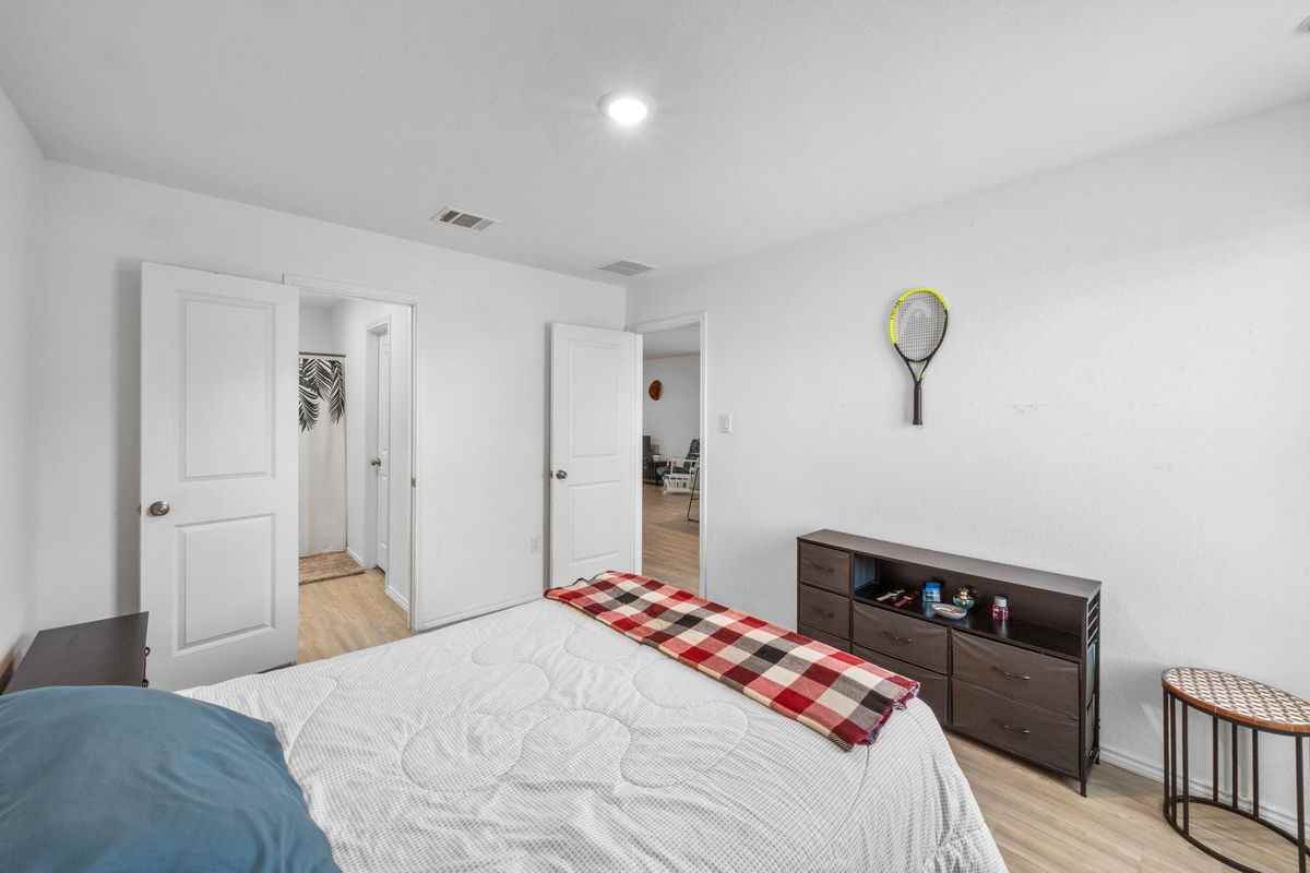 7415 Donkey Vly - Photo 5 of 14