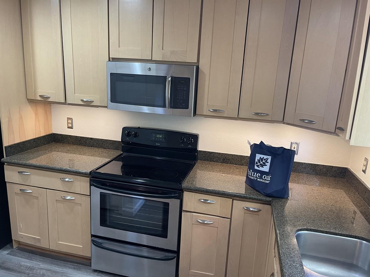 1420 Sherman Ave #16 - Photo 2 of 14