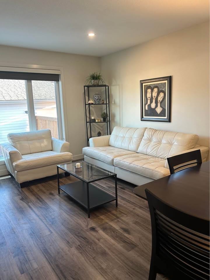 11439 - Main Floor - Photo 4 of 14