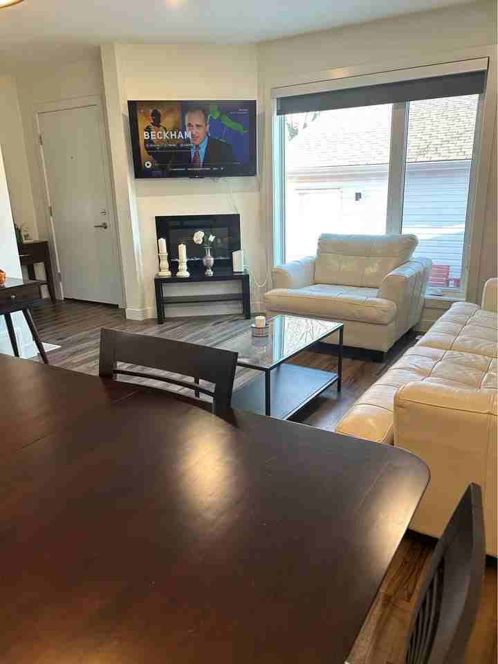 11439 - Main Floor - Photo 6 of 14