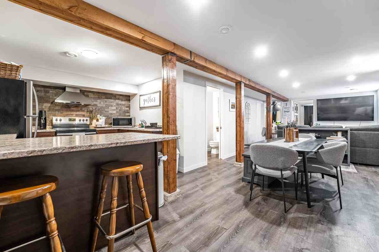 845 Trojan Avenue - Photo 5 of 17