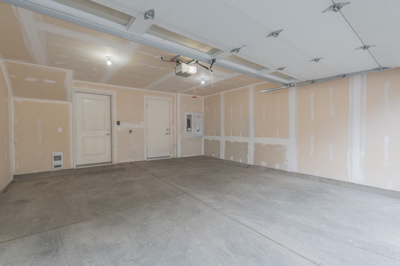 1222 Cornerstone St Ne - Photo 5 of 5