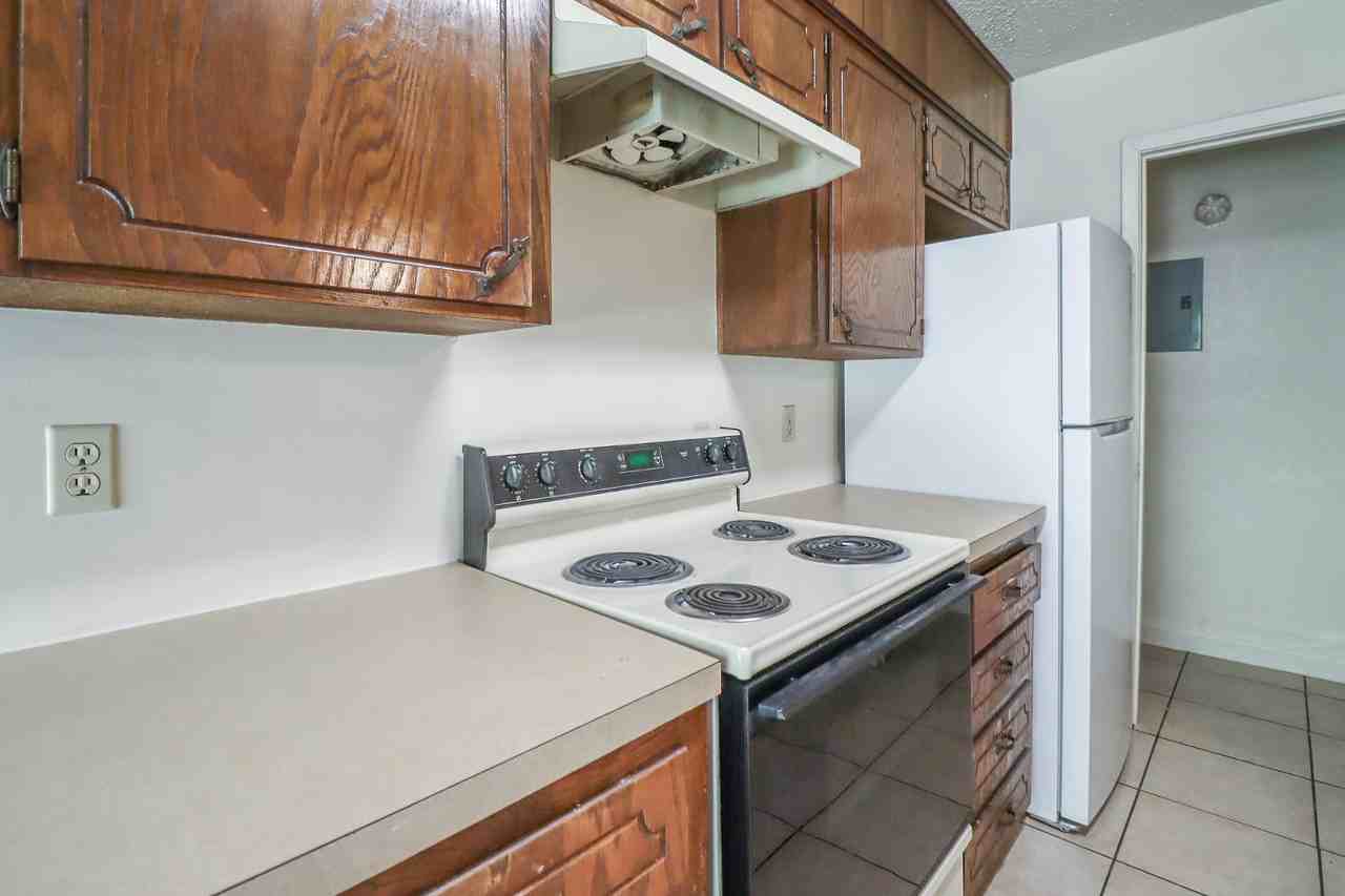 1105 - Photo 5 of 20