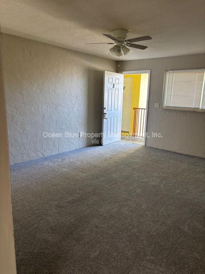 1942 Passaic Ave #8 - Photo 3 of 8