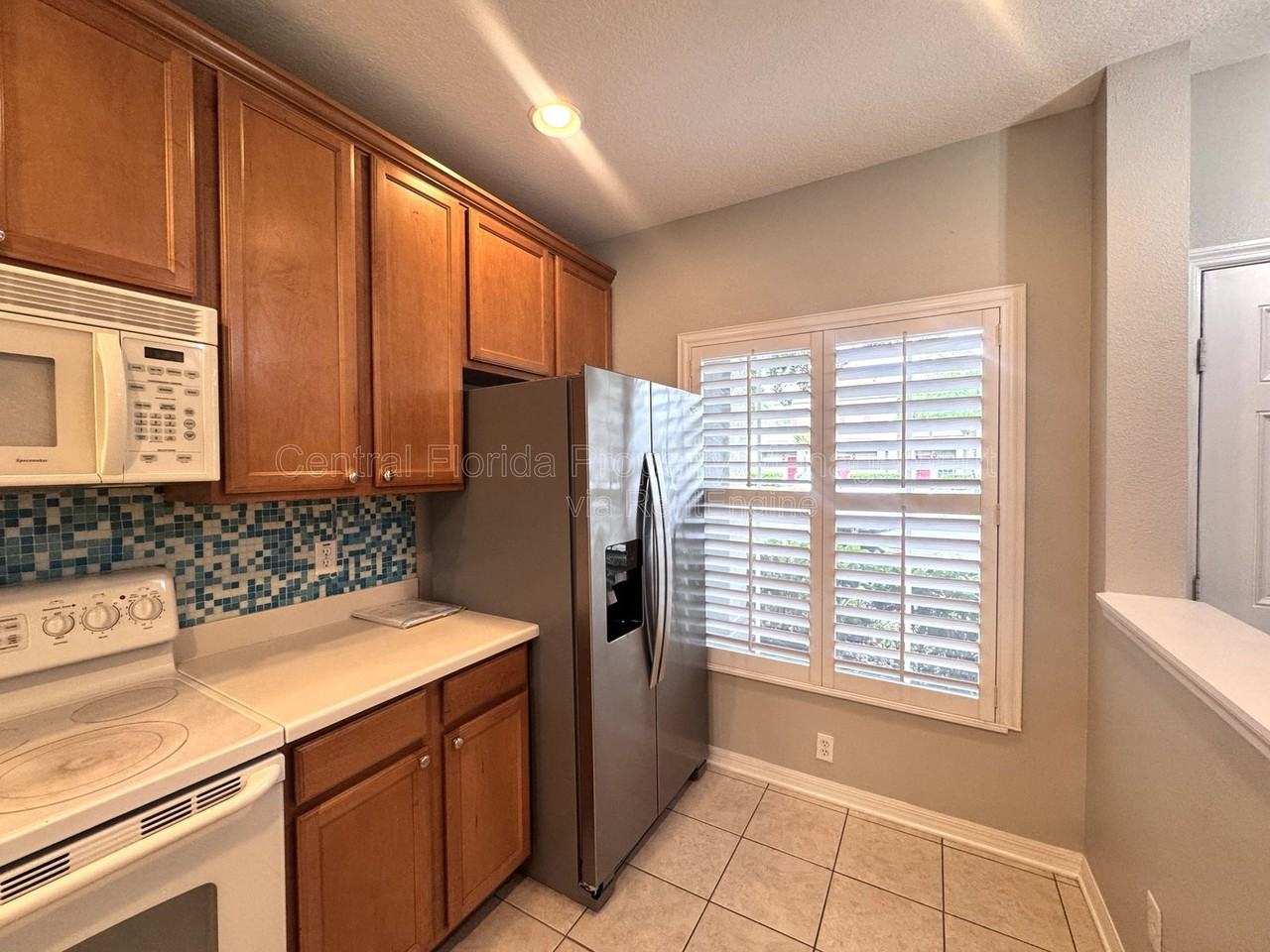 3411 Wilshire Way Rd #24 - Photo 6 of 20